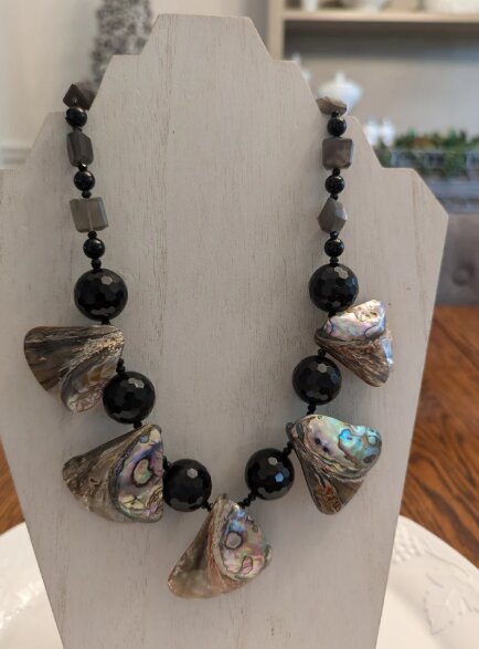 Statement necklace with abalone shell, black onyx and labradorite beads